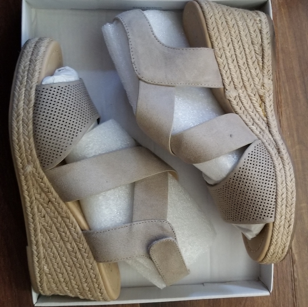 Tan espadrille wedges